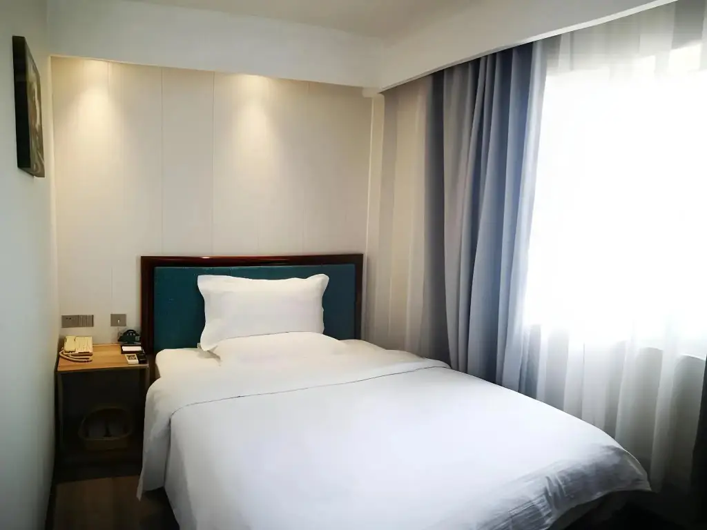 Нанкин: Greentree Inn Nanjing China Gate Subway Station Express