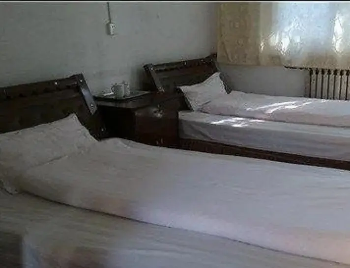 Хецзе: Zhongxing Inn