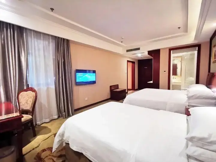 Чунцин: Vienna Hotel Chongqing Changshengqiao Subway Station Branch
