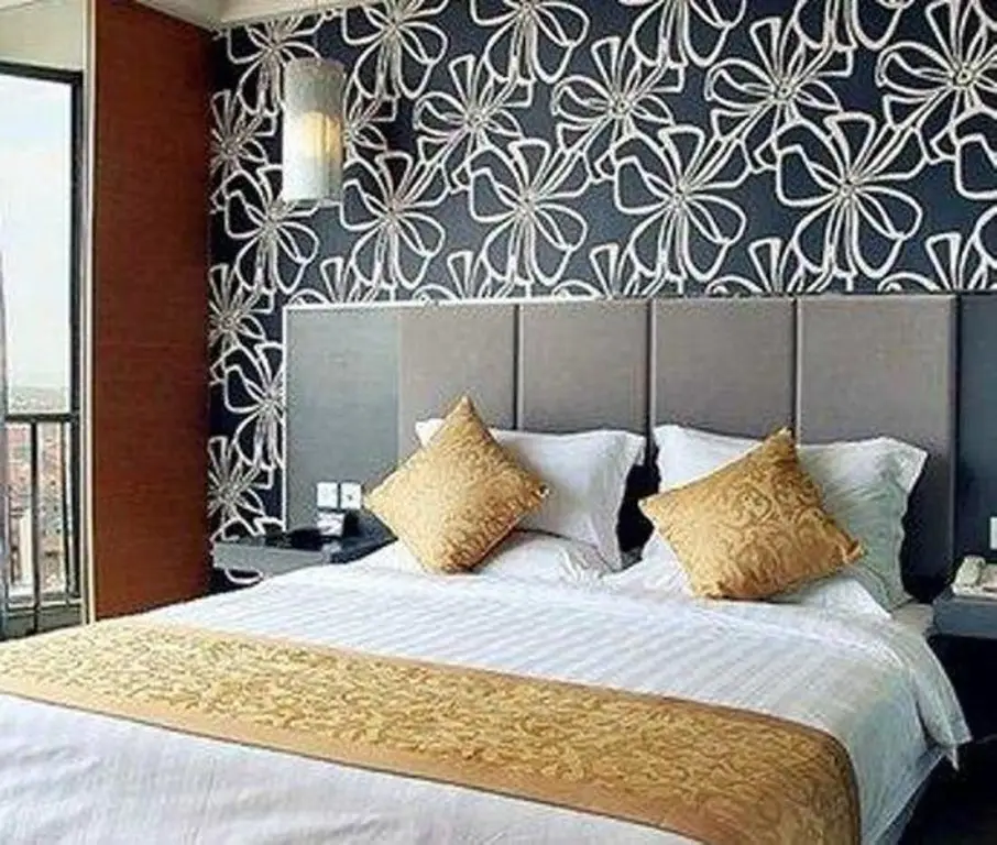 Ухань: Wuhan Zhuo Yue Holiday Hotel