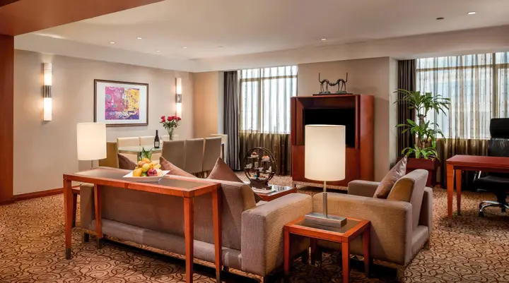Чунцин: Crowne Plaza Chongqing Jiefangbei(Formerly InterContinental Chongqing)