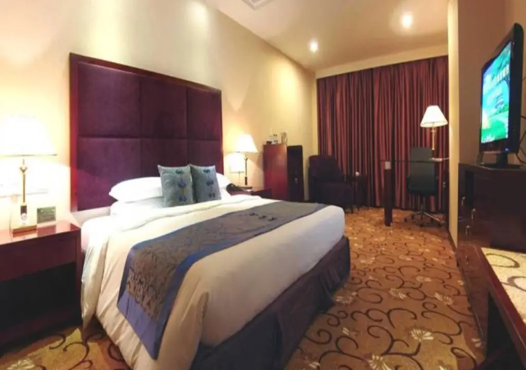 Чунцин: Wanyou Conifer Hotel