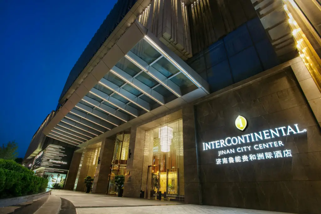 Цзинань: InterContinental Jinan City Center by IHG