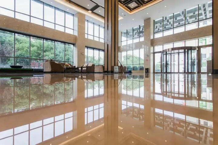 Ухань: The Saint Lido Hotel