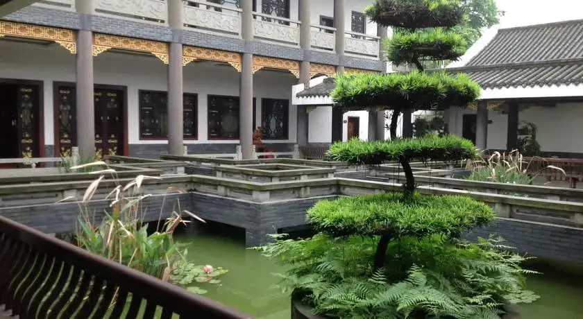Tao Ran Ju New Contryside Golden Sunshine Eco-Hotel — фото 1