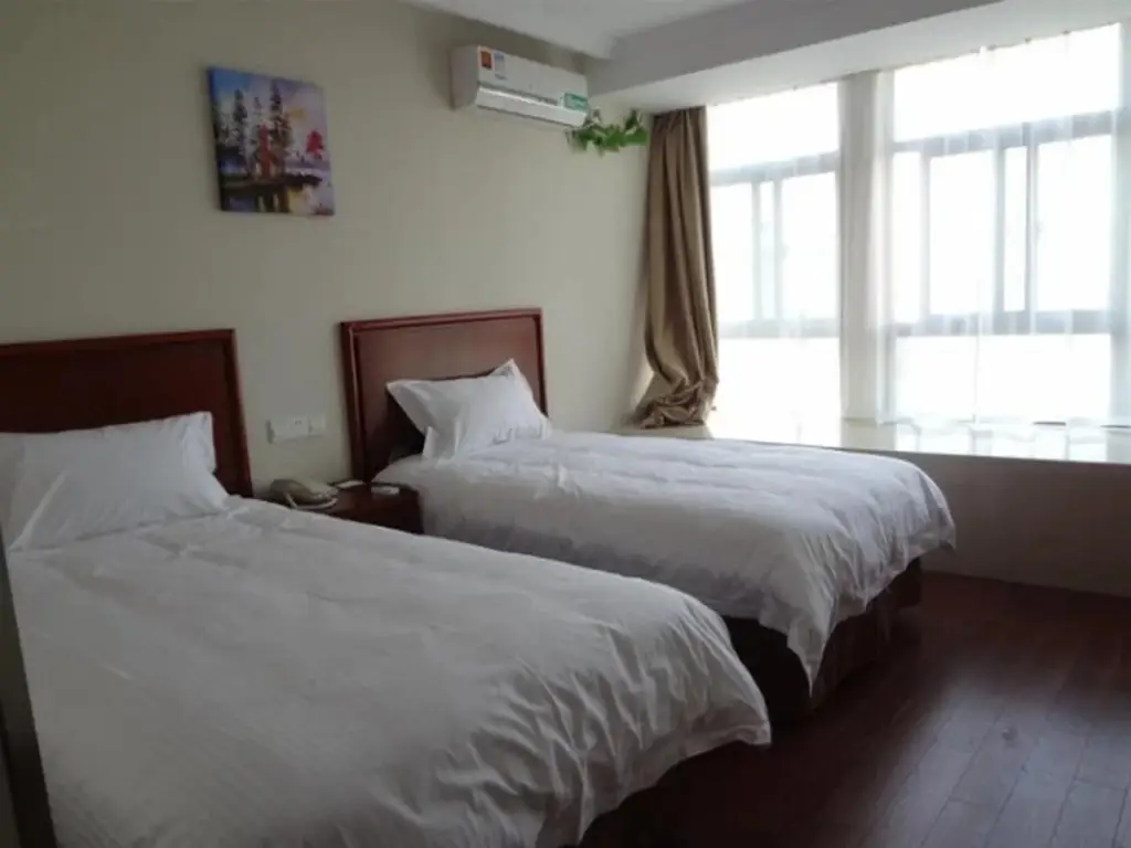 Нанкин: Green Tree Inn Nanjing Dachang Xinhua Road Express Hotel
