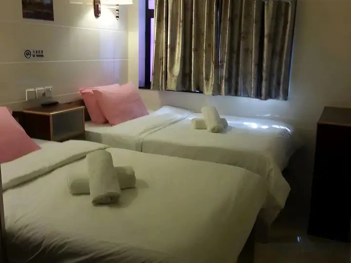 Гонконг: Maple Leaf Guest House