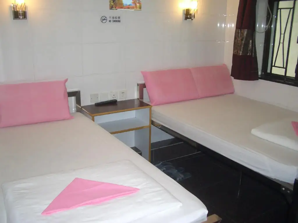 Гонконг: Maple Leaf Guest House