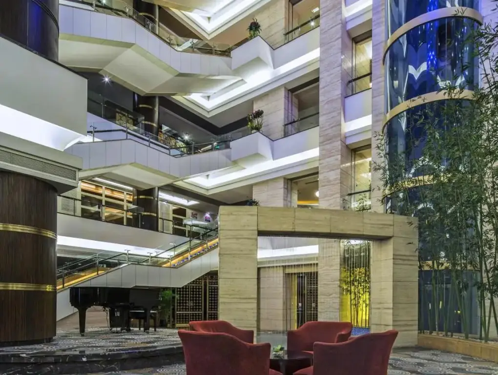 Howard Johnson Pearl Plaza Wuhan — фото 1