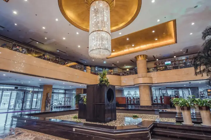 Линьи: Linyi Blue Horizon International Hotel
