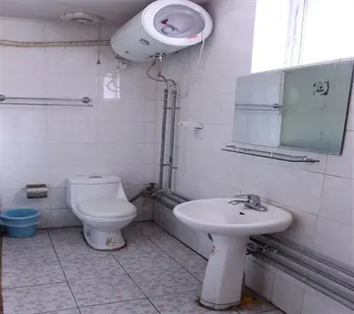 Пекин: Beijing Confucious Hostel