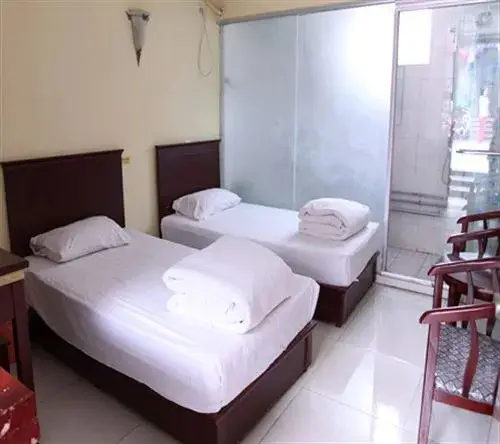 Пекин: Beijing Confucious Hostel