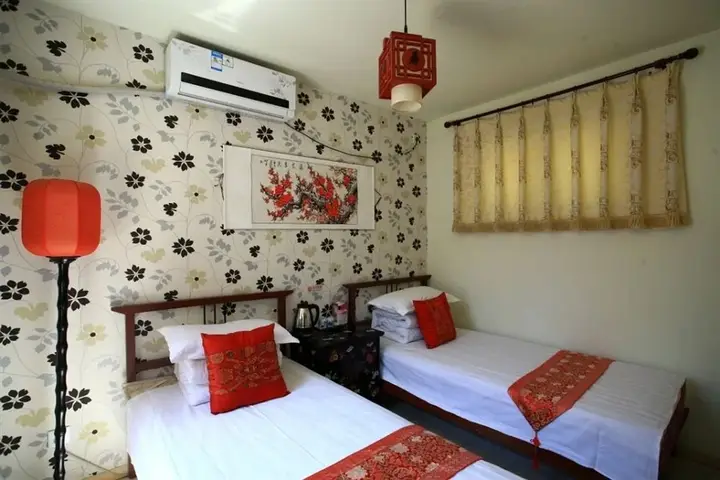 Пекин: Flowering House Courtyard Hotel