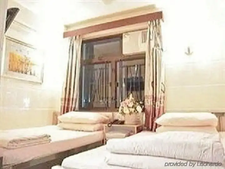 Гонконг: Carlton Guest House