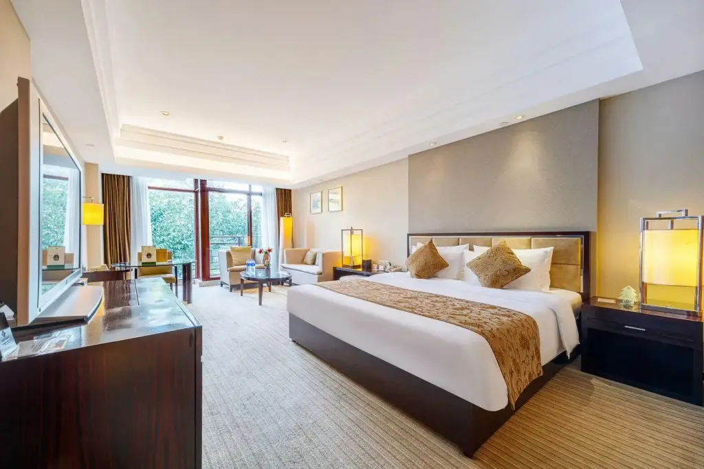 Нанкин: Jinling Riverside Hotel Nanjing