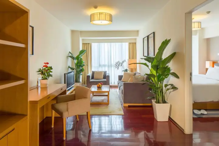 Пекин: Oak Chateau Beijing