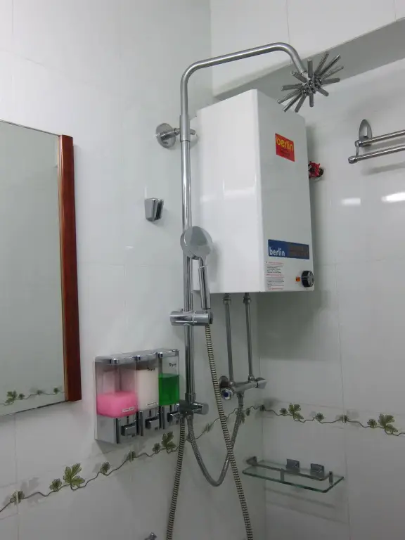 Гонконг: Guangdong Guest House