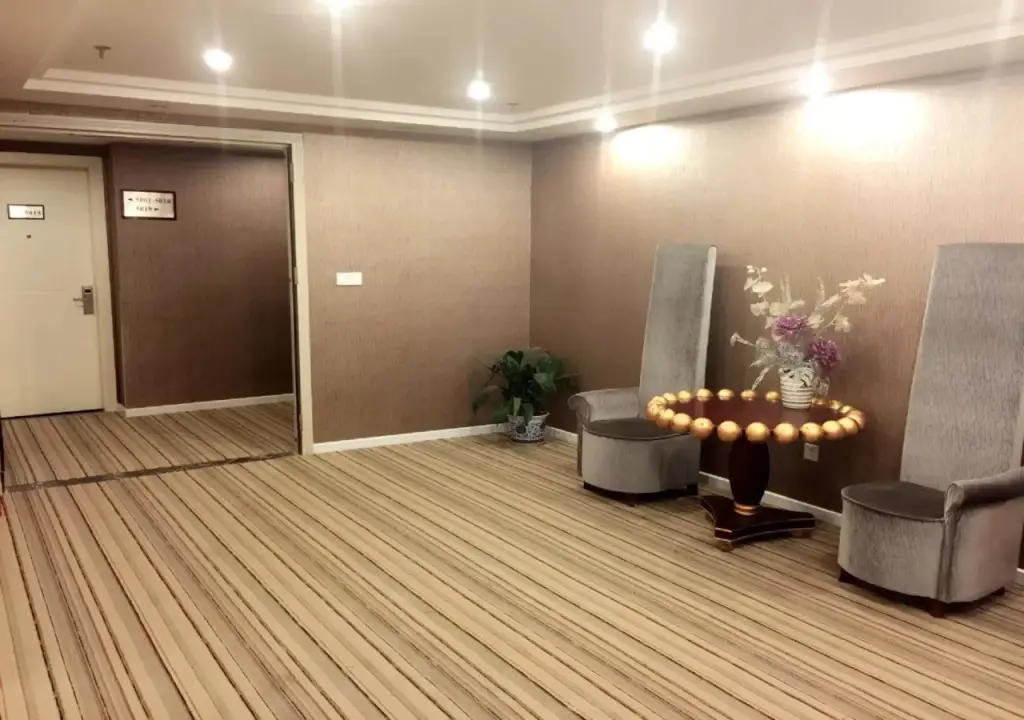 Чунцин: Greet Hotel