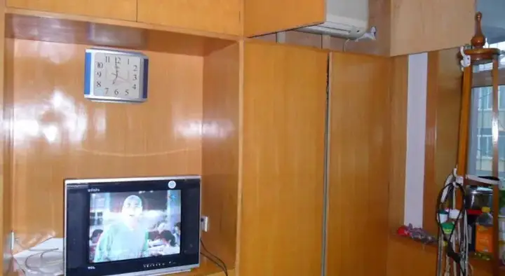 Цзинань: Jinri Friendship Apartment Hongjialou Road