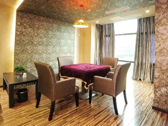 Чунцин: No.1 Nanhu Hotel