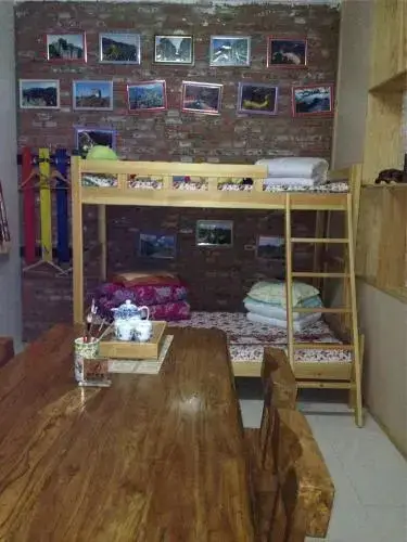 Пекин: Red House 165 - 3 You shun hostel