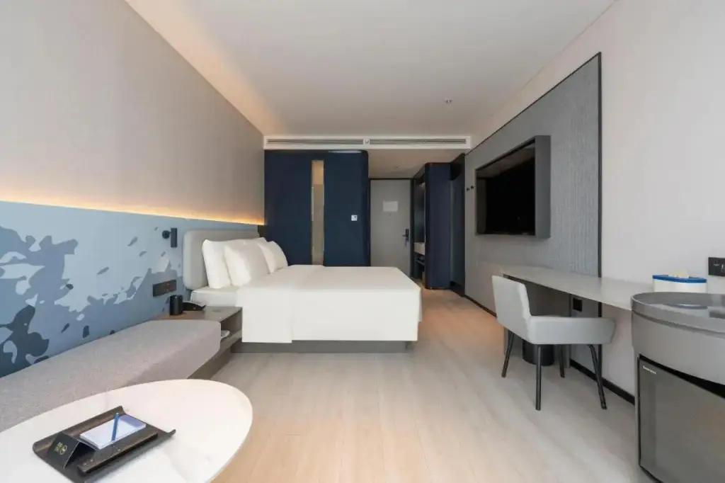 Цзинань: Home Inn Ji'Nan Jingsan Weijiu Road