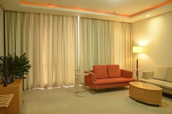 Сиань: Louis Business Hotel