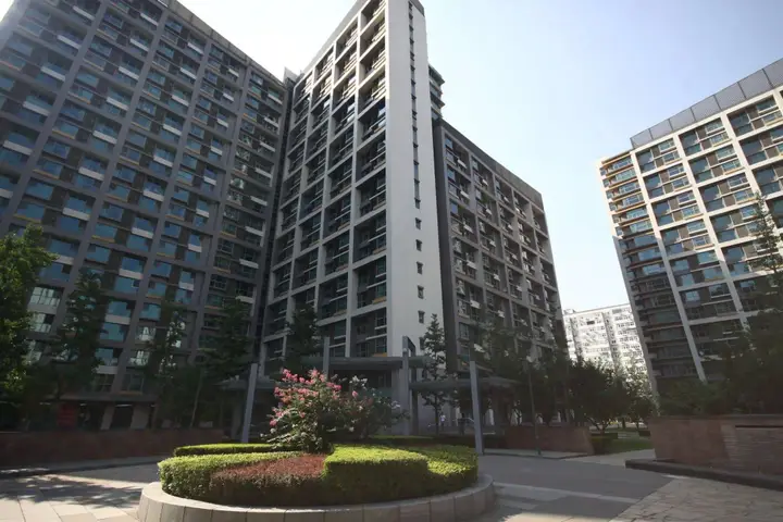 Пекин: Rich & Young Seasons Park Service Apartment