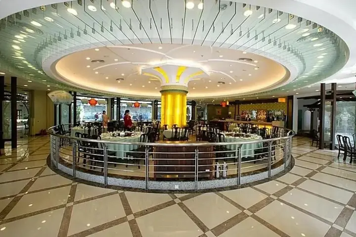 Цзинань: East Hotel Shandong