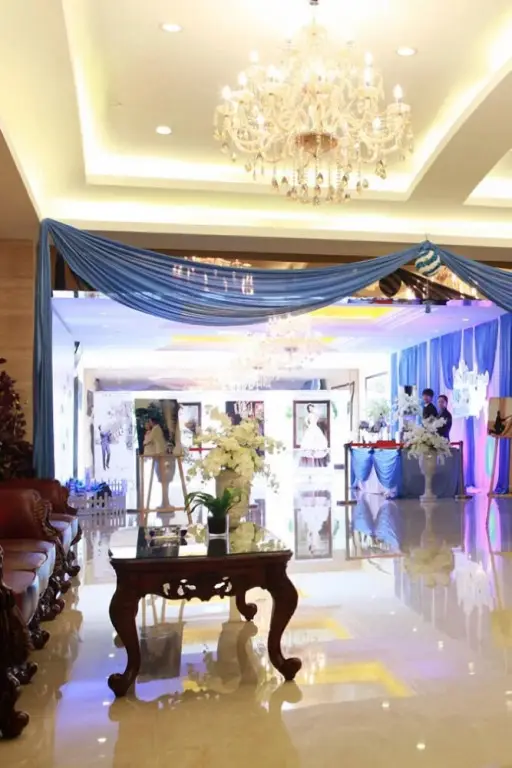 Нанкин: Nanjing Zhenbao Holiday Hotel