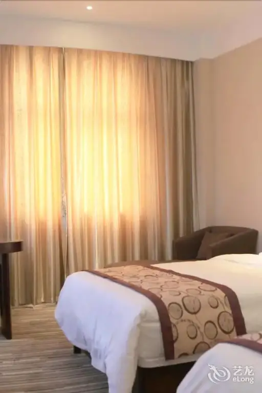 Ухань: Wuhan Jiutong Haiyuan Hotel