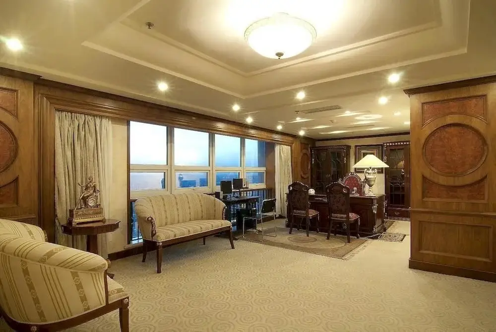 Цзинань: Ji Hua Hotel Jinan