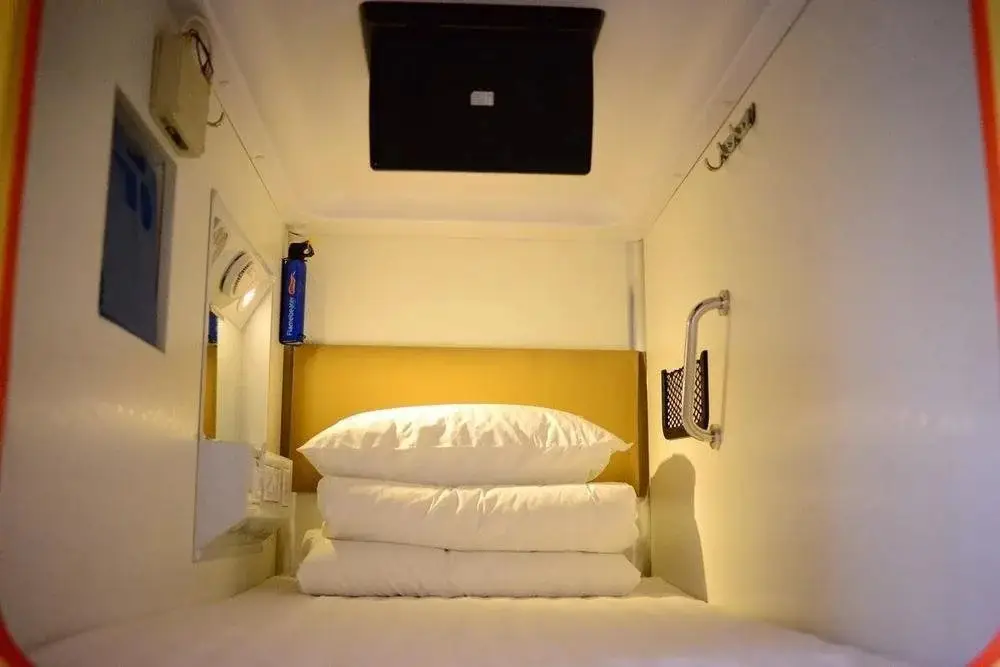 Сиань: Simple Capsule Hotel