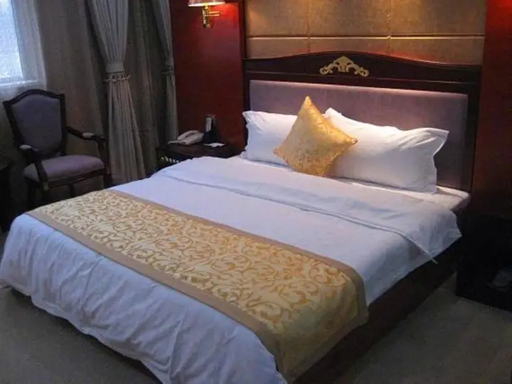 Нанкин: Nanjing Fuluola Holiday Hotel