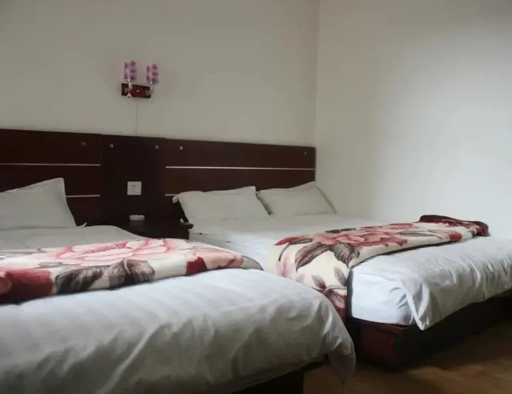 Сиань: Sunshine Hotel- Xi'an Anrenfang Branch