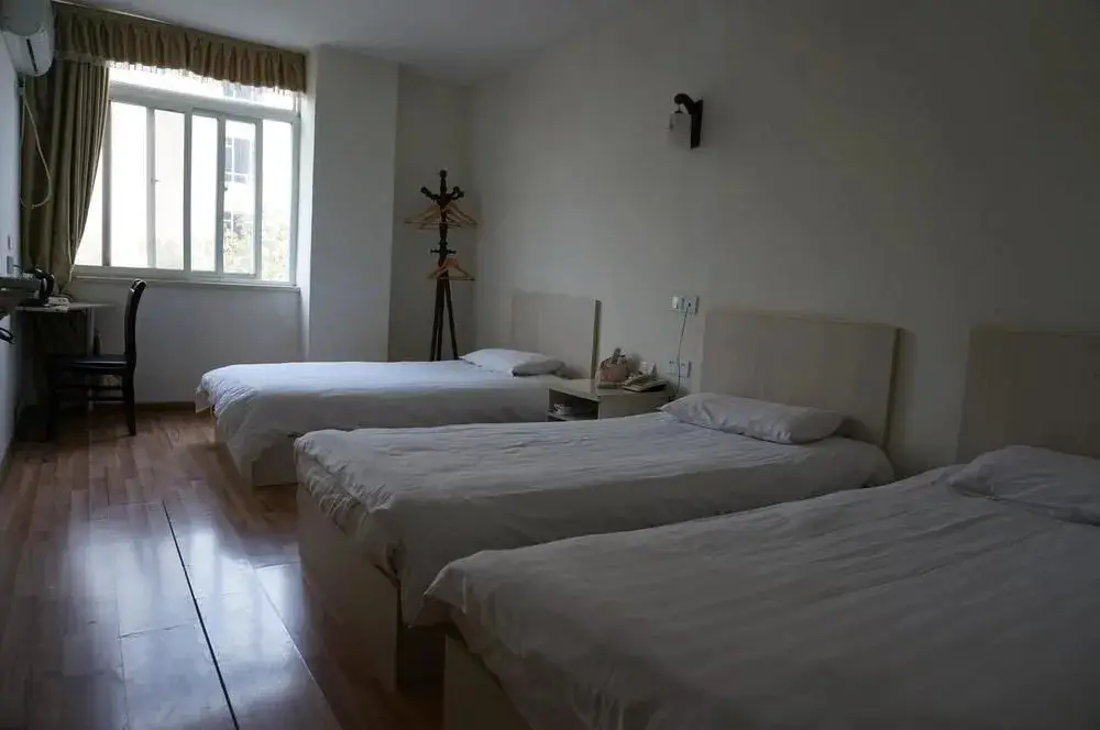 Нанкин: Nanjing Lukou Bianfang Hotel