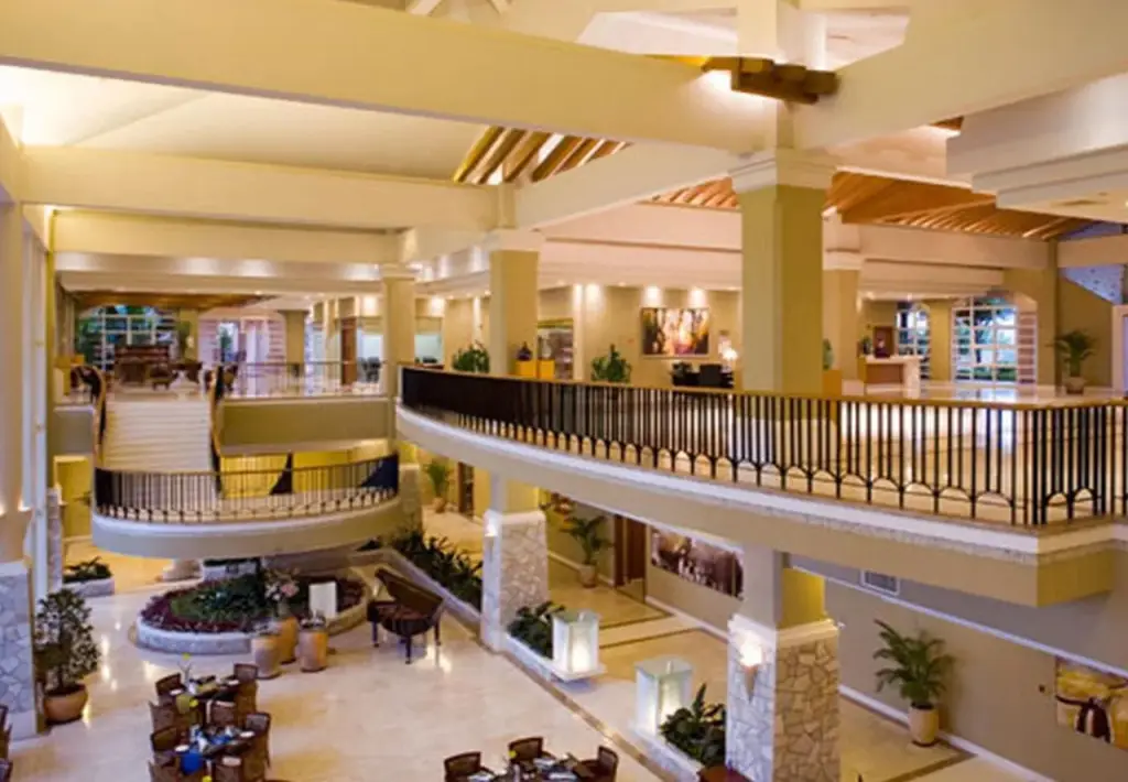 Дунгуань: Hillview Golf Hotel