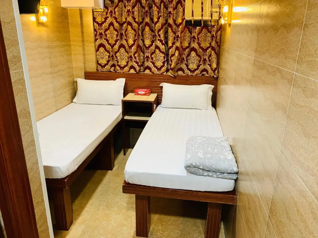 Гонконг: Valentine Guest House