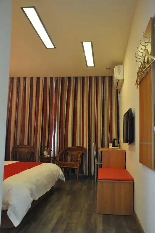 Цзинань: Still Guest Optimal Fast Hotel Jiyang