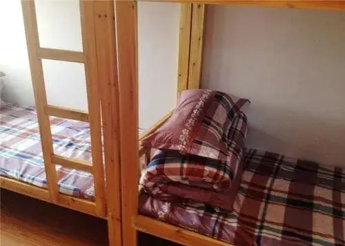 Нанкин: Qingning Apartment