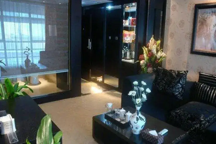 Чунцин: Xiushan Jinou Hotel