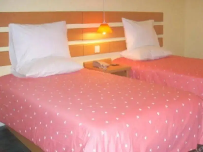 Дунгуань: Home Inn - Dongguan Changping Branch