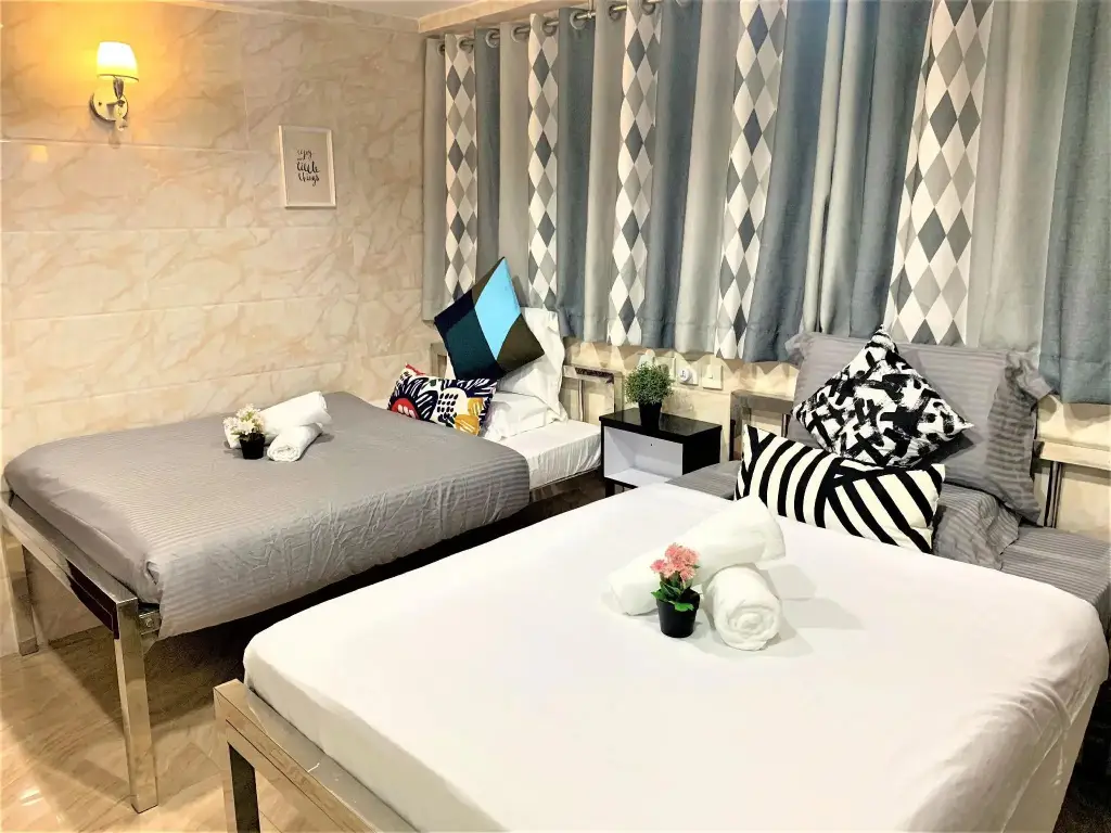Гонконг: Super Guest House