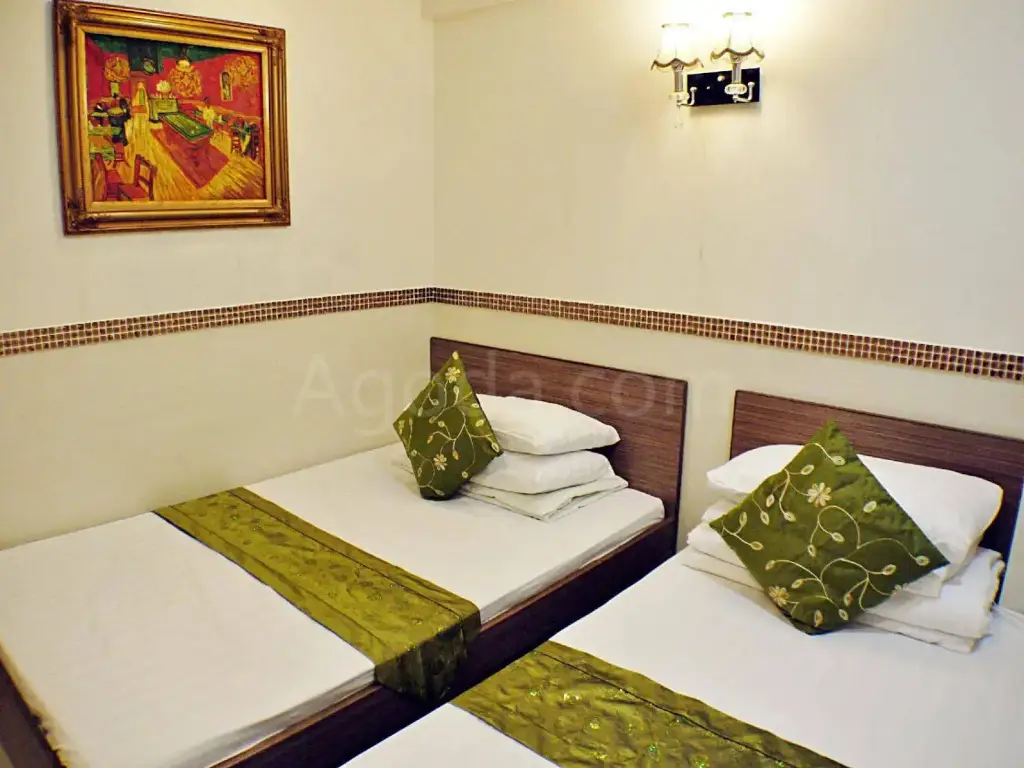J2 Guest House — фото 1