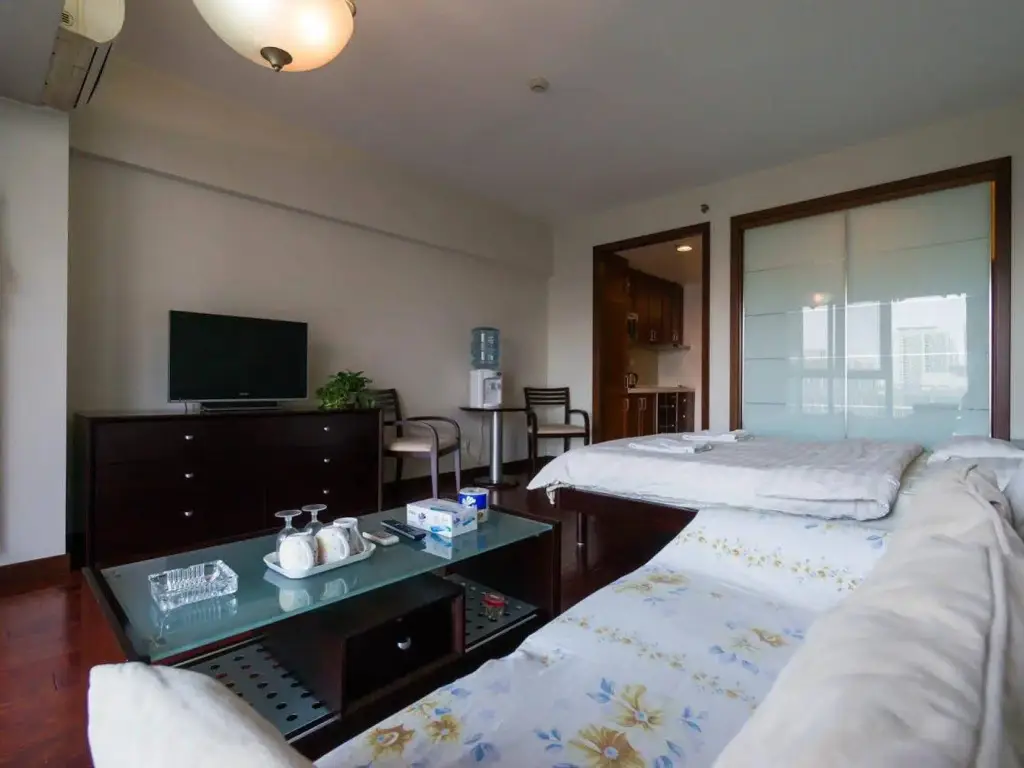 Пекин: Zheng Rong Niao Chao Apartment Lishui Bridge