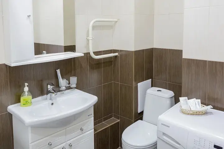 Иркутск: Comfort Apartment on Stroitelny per 8