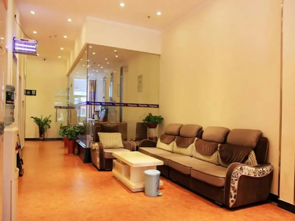 Ухань: 7 Days Inn Wuhan Jiangxia Zhifang Train Station