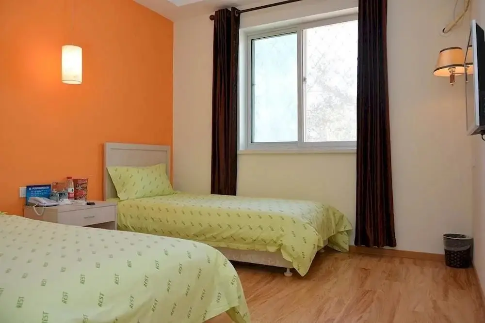 Пекин: Rest Motel