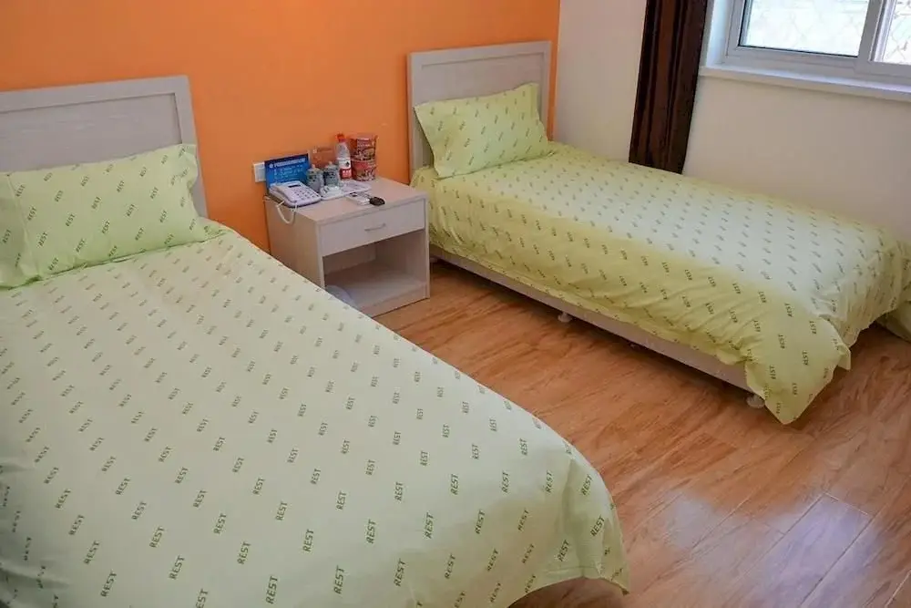 Пекин: Rest Motel