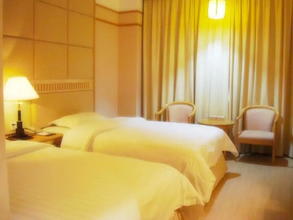 Дунгуань: Easton Hotel